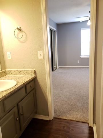 14431 N Pennsylvania Avenue 26D, Oklahoma City, OK 73134