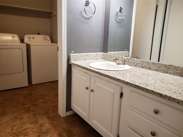 14431 N Pennsylvania Avenue 26D, Oklahoma City, OK 73134