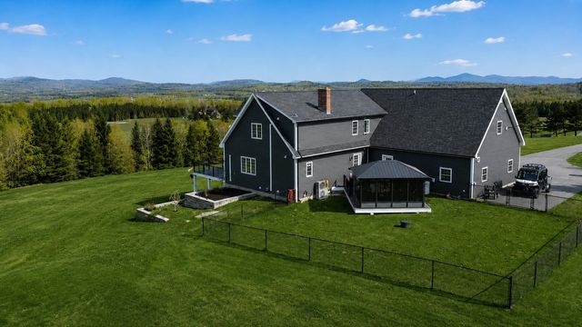 700 Whittier Road, Derby, VT 05830