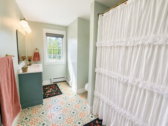 700 Whittier Road, Derby, VT 05830