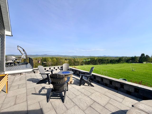 700 Whittier Road, Derby, VT 05830