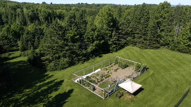 700 Whittier Road, Derby, VT 05830