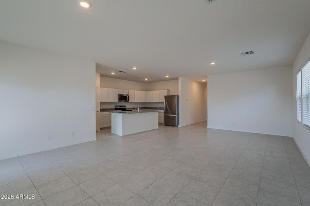 6450 W MAGDALENA Lane, Laveen, AZ 85339