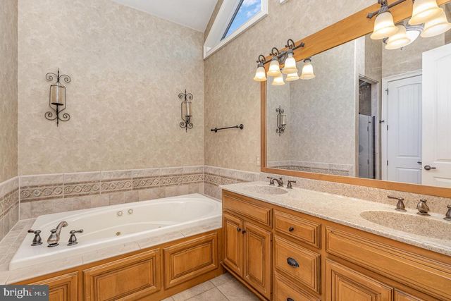 2389 VIA FIRENZE, Harrisburg, PA 17112