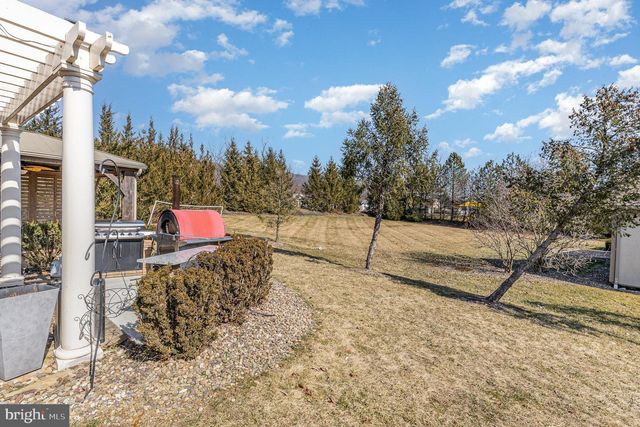 2389 VIA FIRENZE, Harrisburg, PA 17112