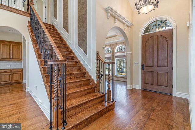 2389 VIA FIRENZE, Harrisburg, PA 17112