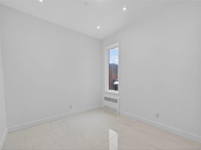 13 Elener Lane 202, Spring Valley, NY 10977