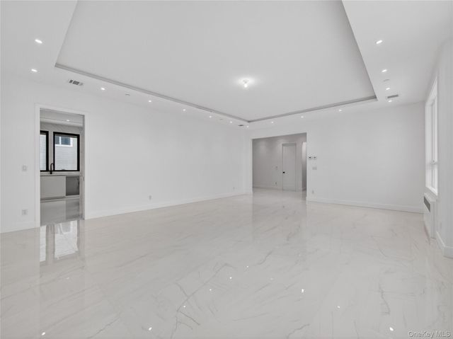 13 Elener Lane 202, Spring Valley, NY 10977