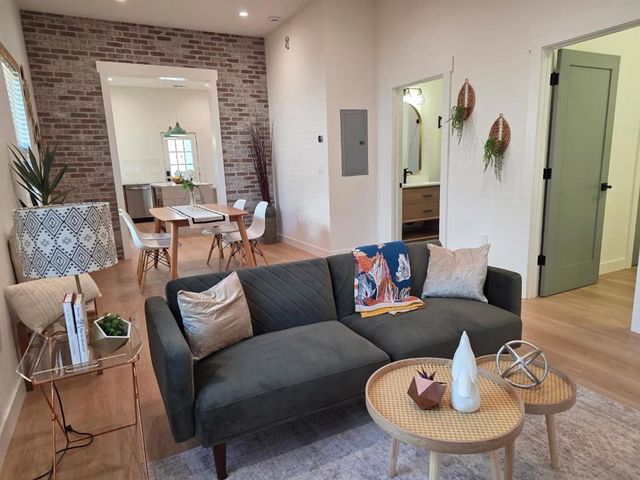 870 Cinnabar Street, San Jose, CA 95126