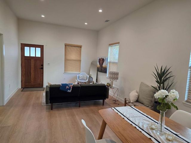 870 Cinnabar Street, San Jose, CA 95126