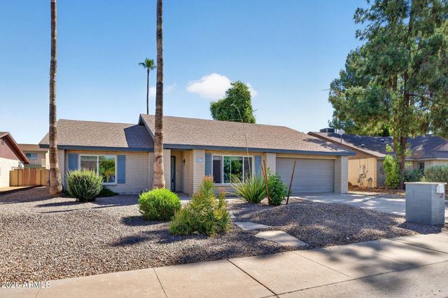 1316 E WOODMAN Drive, Tempe, AZ 85283