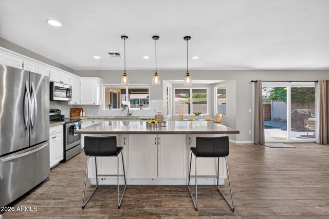 1316 E WOODMAN Drive, Tempe, AZ 85283