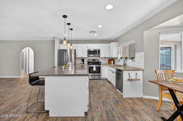 1316 E WOODMAN Drive, Tempe, AZ 85283