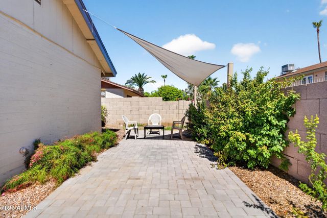 1316 E WOODMAN Drive, Tempe, AZ 85283