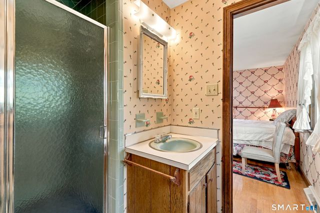 586 Laning Street, Southington, CT 06489