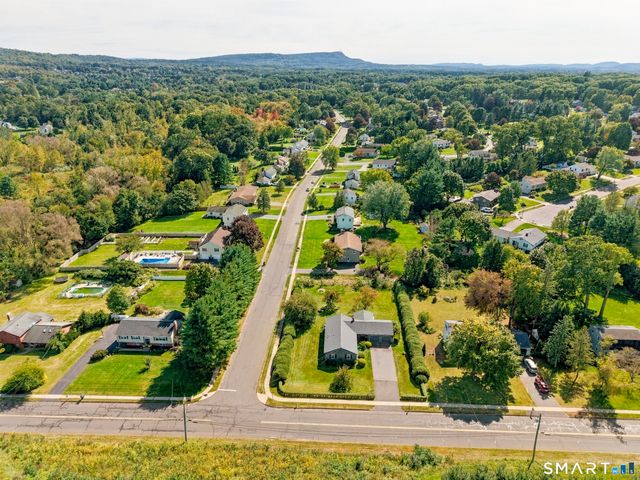586 Laning Street, Southington, CT 06489