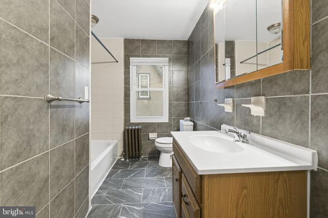 212 UPLAND RD, Merion Station, PA 19066