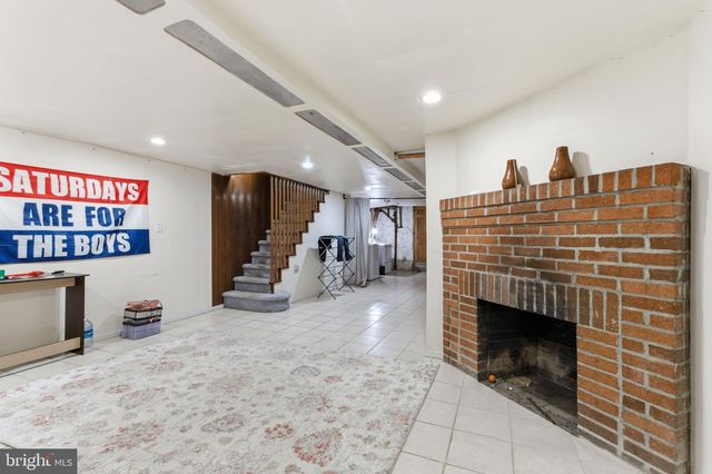 212 UPLAND RD, Merion Station, PA 19066