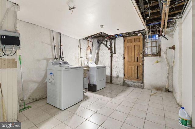 212 UPLAND RD, Merion Station, PA 19066