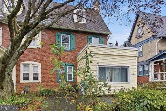 212 UPLAND RD, Merion Station, PA 19066