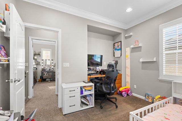 6107 Rolkingham Ln, Orangevale, CA 95662