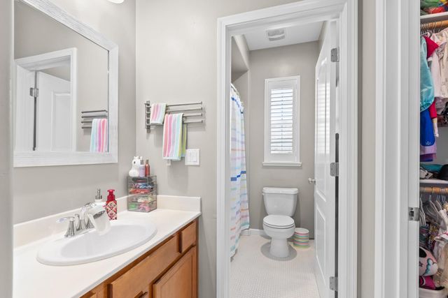 6107 Rolkingham Ln, Orangevale, CA 95662