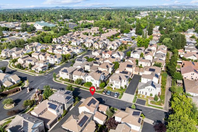 6107 Rolkingham Ln, Orangevale, CA 95662