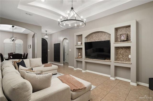 2601 Hibiscus Drive, San Juan, TX 78589