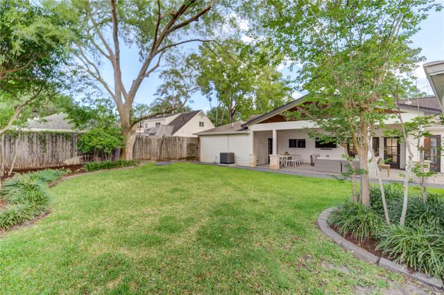 13914 Pebblebrook Drive, Houston, TX 77079