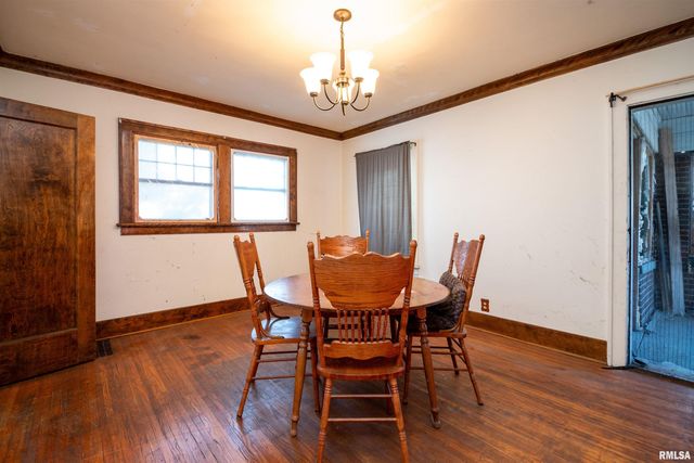 1213 W ARMSTRONG Avenue, Peoria, IL 61606