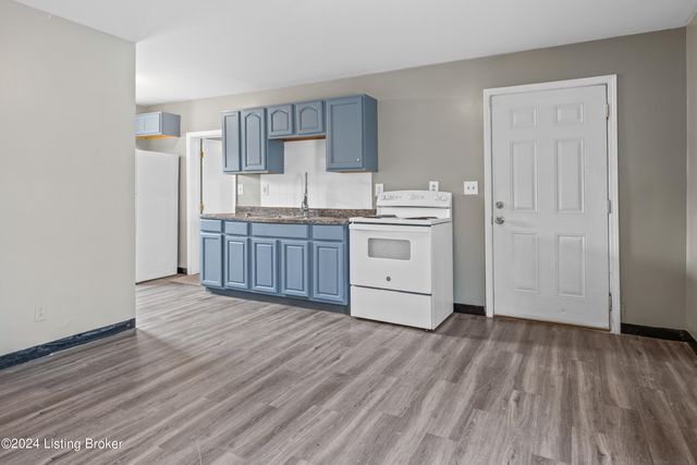 2200 Saint Louis Ave, Louisville, KY 40210