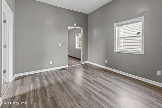 2200 Saint Louis Ave, Louisville, KY 40210