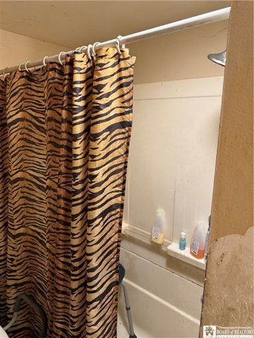 622 East 6th Street, Jamestown, NY 14701