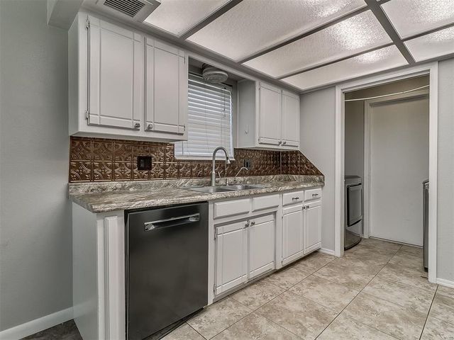 1208 SE 8th Street, Oklahoma City, OK 73160
