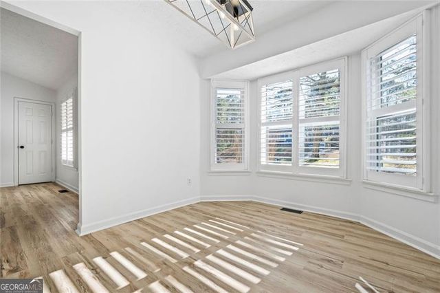 880 White Stag Lane, Canton, GA 30115