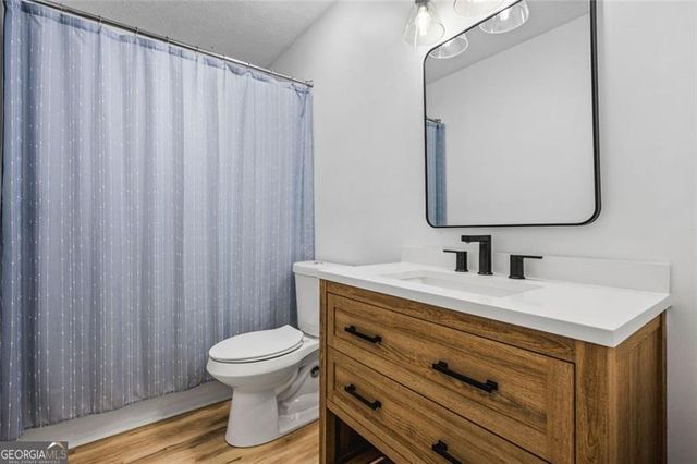 880 White Stag Lane, Canton, GA 30115