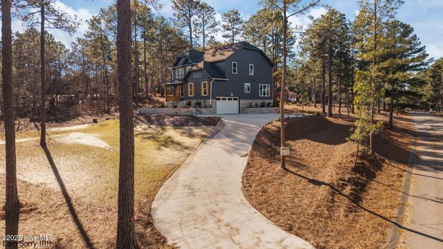 101 Douglas Drive, West End, NC 27376