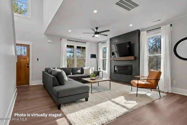 101 Douglas Drive, West End, NC 27376