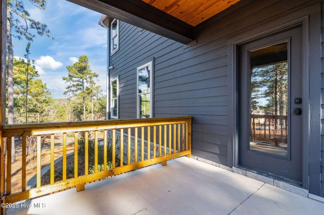 101 Douglas Drive, West End, NC 27376