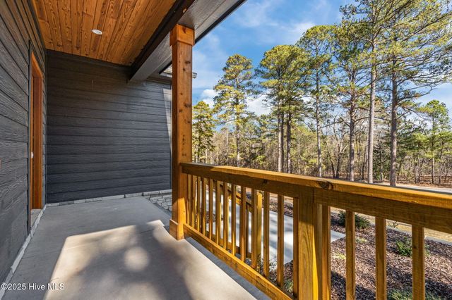 101 Douglas Drive, West End, NC 27376