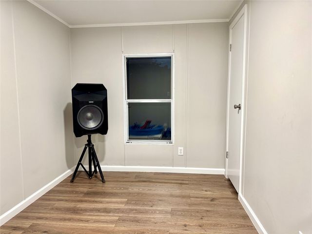 5904 Falcon Court N, Joshua, TX 76058