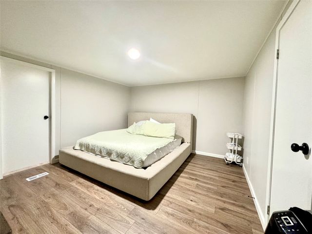 5904 Falcon Court N, Joshua, TX 76058