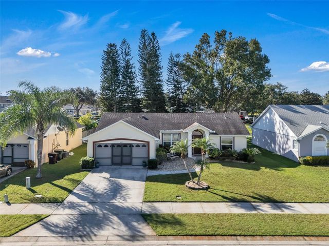 3875 CREEK BED CIRCLE, St Cloud, FL 34769