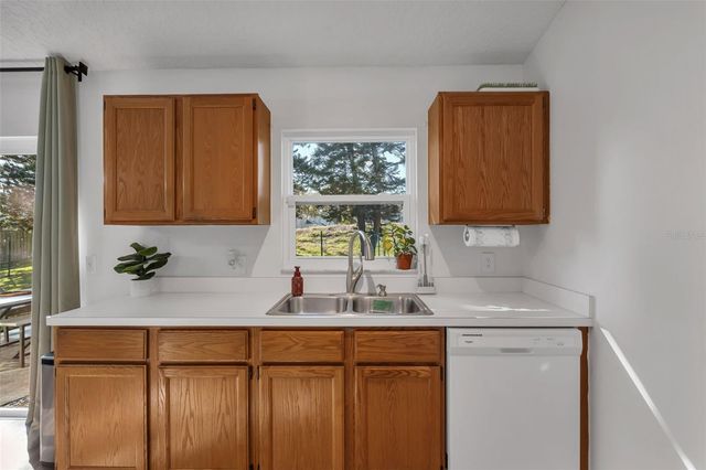 3875 CREEK BED CIRCLE, St Cloud, FL 34769