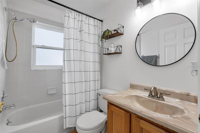 3875 CREEK BED CIRCLE, St Cloud, FL 34769