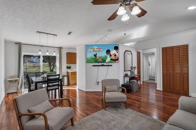 3875 CREEK BED CIRCLE, St Cloud, FL 34769