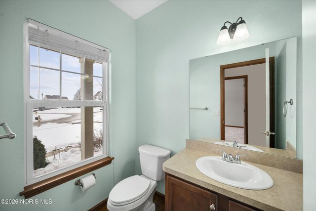 6351 Glen Stream, Waterville, OH 43566