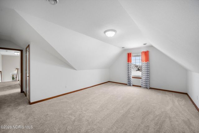 6351 Glen Stream, Waterville, OH 43566