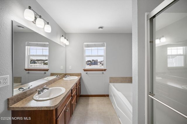 6351 Glen Stream, Waterville, OH 43566