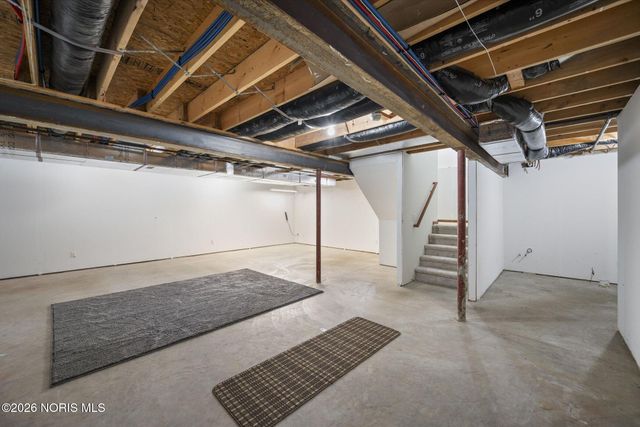 6351 Glen Stream, Waterville, OH 43566